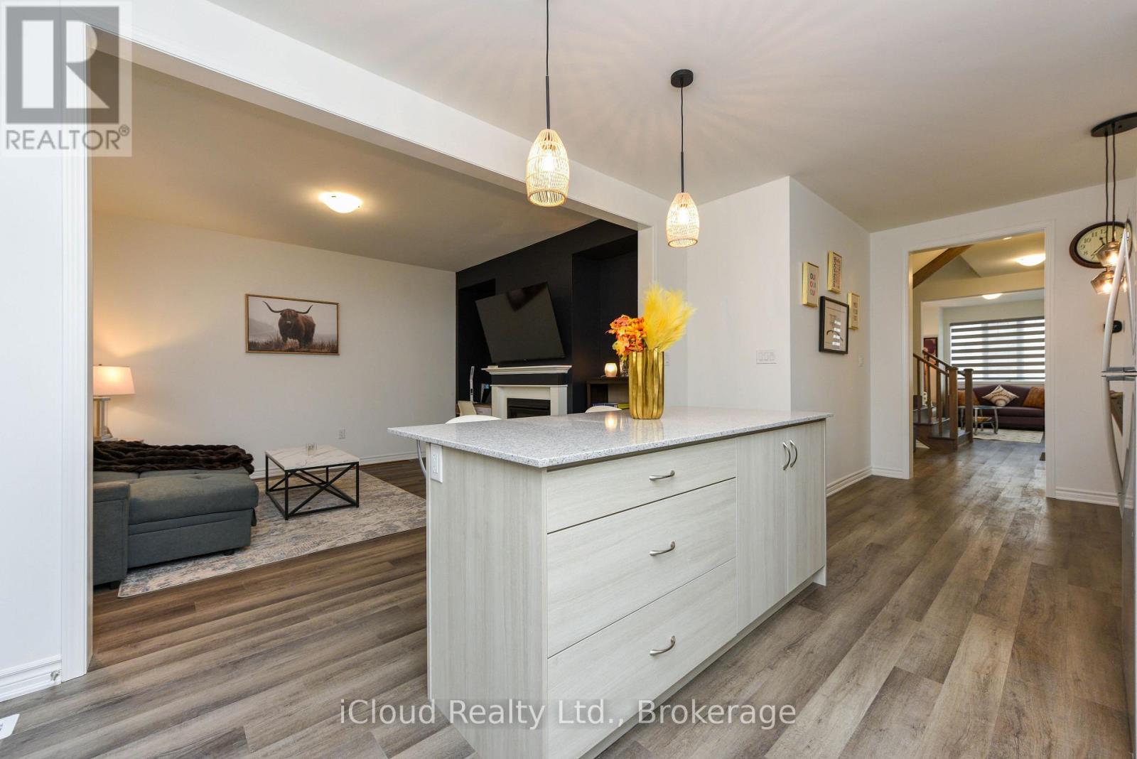 1217 Ferguson Drive, Milton, Ontario  L9T 7V8 - Photo 13 - W12524446