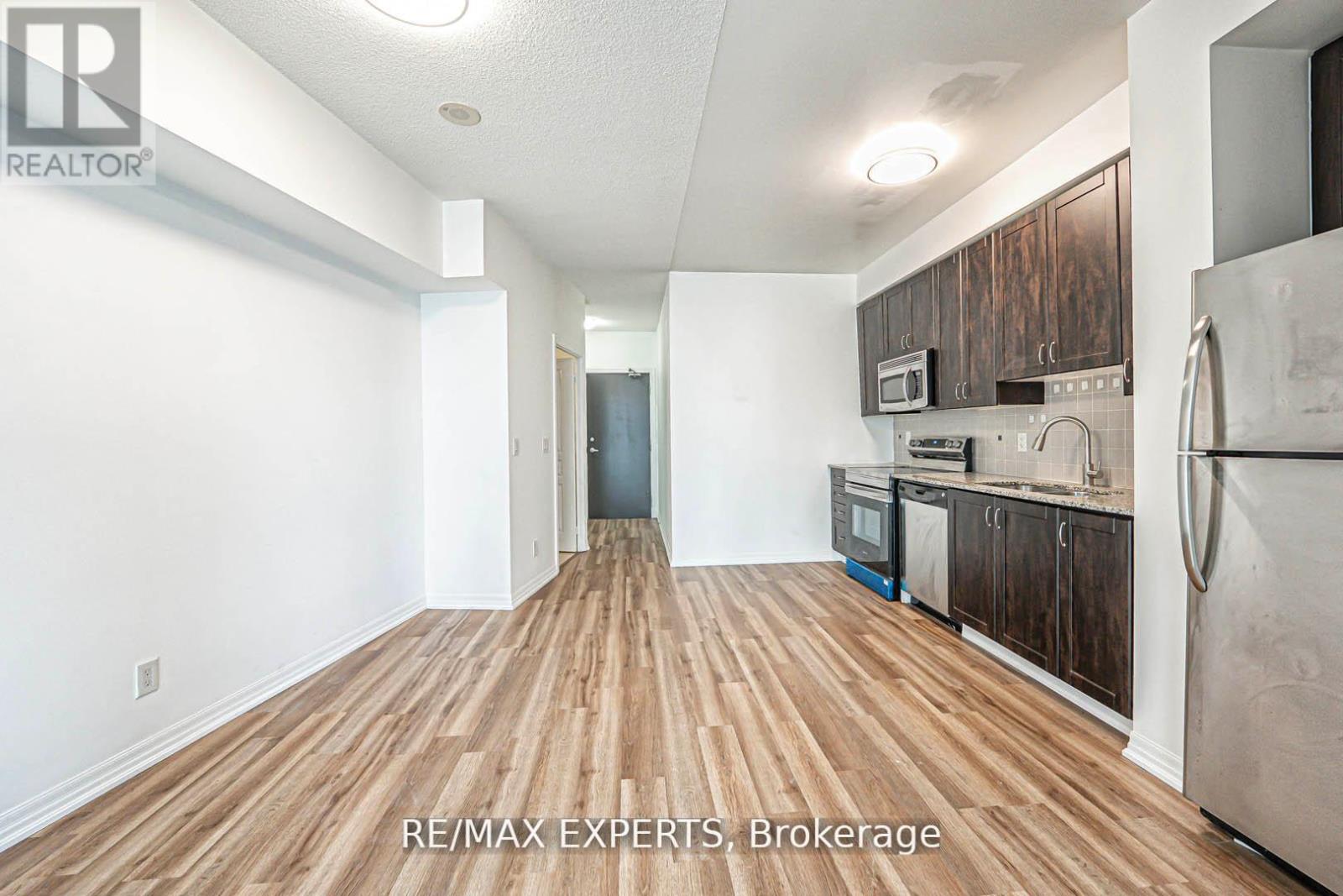 2606 - 223 Webb Drive, Mississauga, Ontario  L5B 0E8 - Photo 13 - W12524456