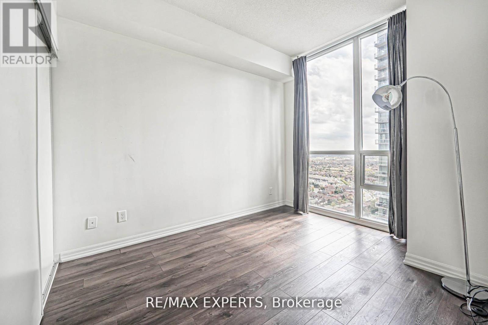 2606 - 223 Webb Drive, Mississauga, Ontario  L5B 0E8 - Photo 17 - W12524456