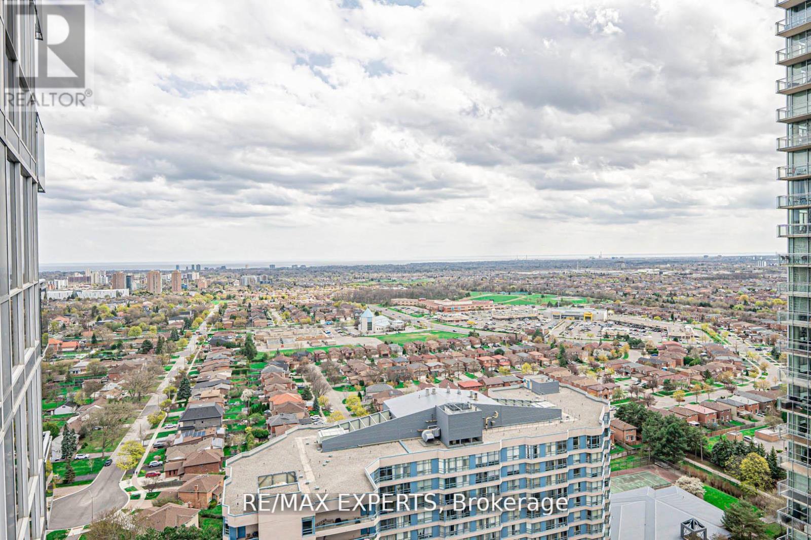 2606 - 223 Webb Drive, Mississauga, Ontario  L5B 0E8 - Photo 25 - W12524456