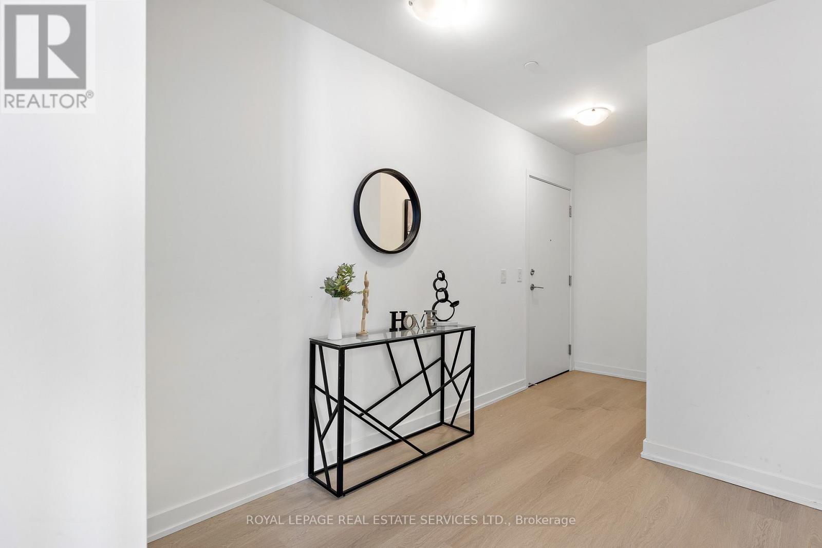 820 - 859 The Queensway, Toronto, Ontario  M8Z 1N8 - Photo 34 - W12524464