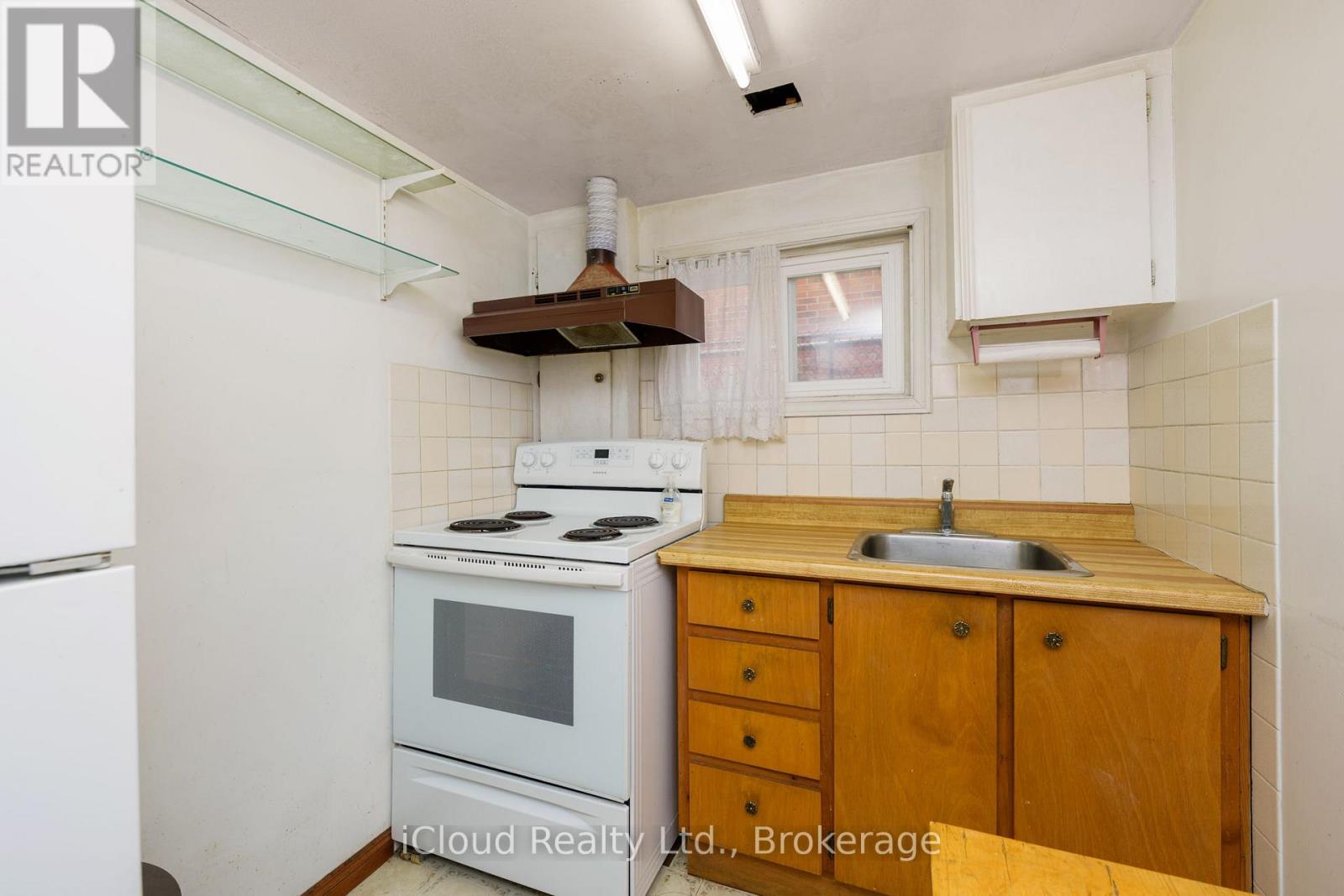 35 Carter Drive, Brampton, Ontario  L6V 3N4 - Photo 26 - W12524492