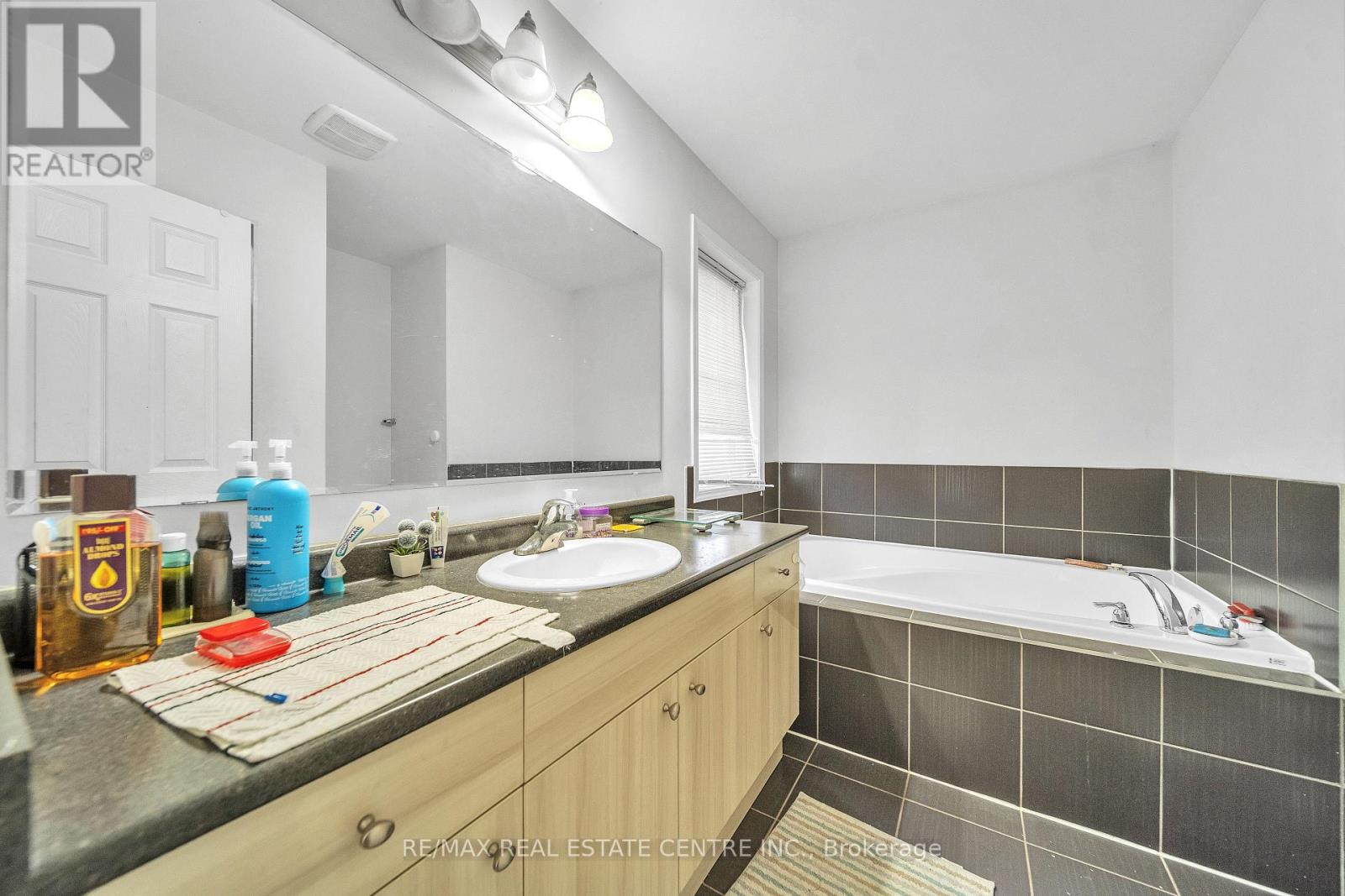 10 Poncelet Road, Brampton, Ontario  L7A 0V5 - Photo 29 - W12524504