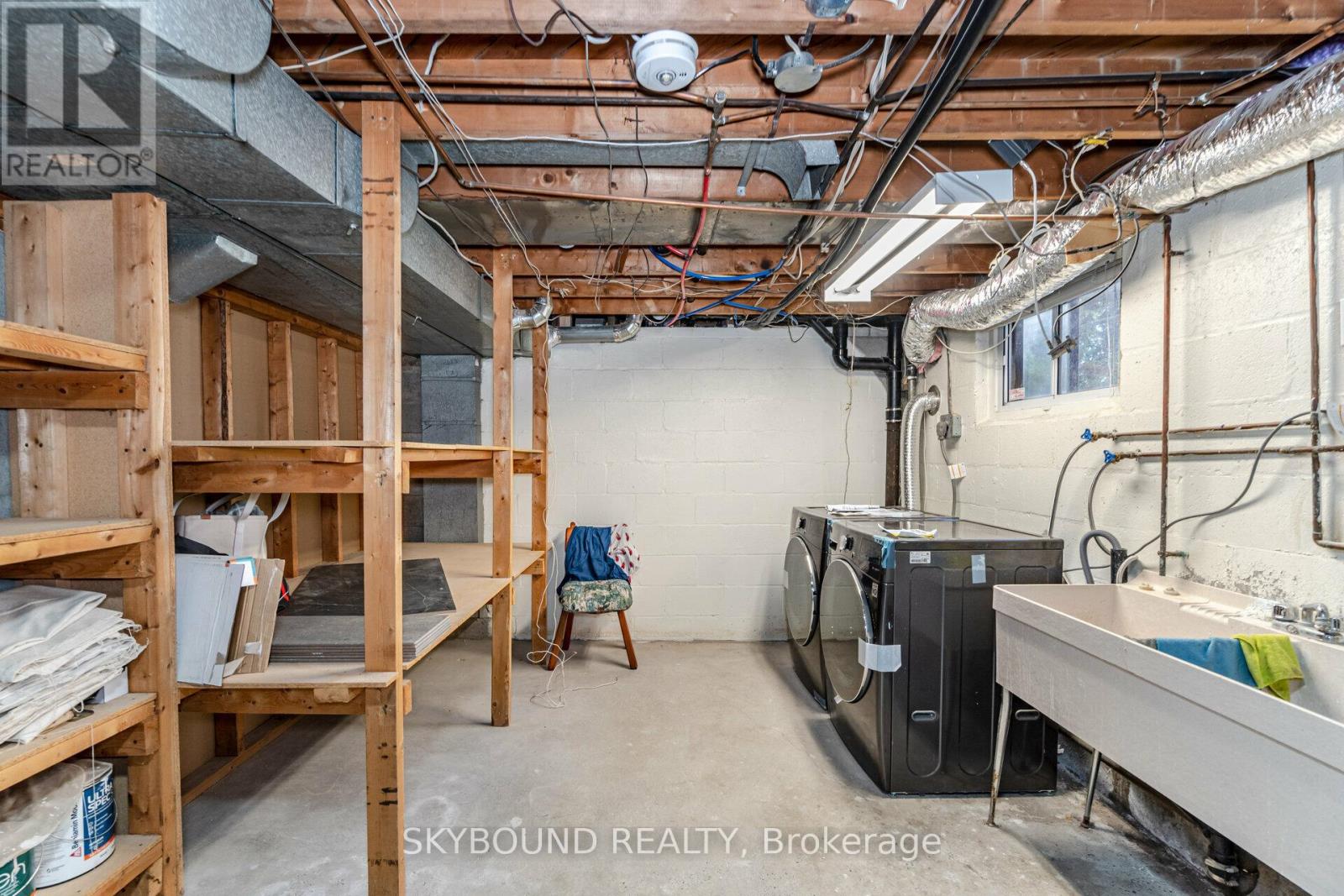 84 Eagle Road, Toronto, Ontario  M8Z 4J2 - Photo 29 - W12524522