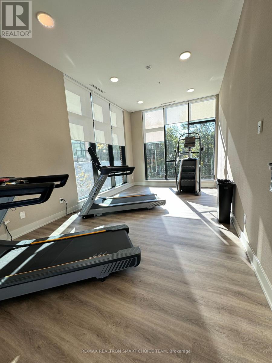 209 - 160 Canon Jackson Drive, Toronto, Ontario  M6M 0B6 - Photo 23 - W12524528