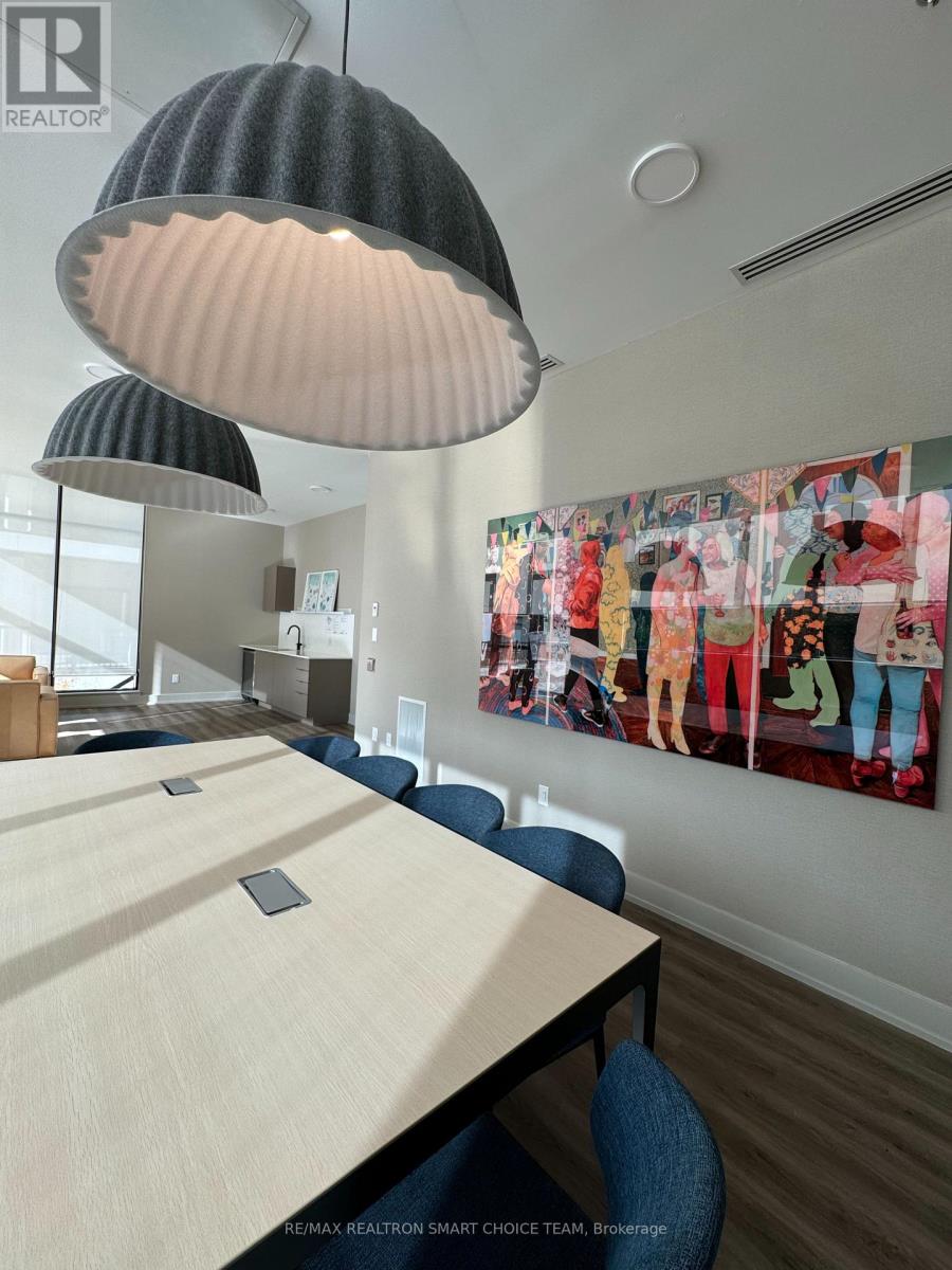 209 - 160 Canon Jackson Drive, Toronto, Ontario  M6M 0B6 - Photo 26 - W12524528