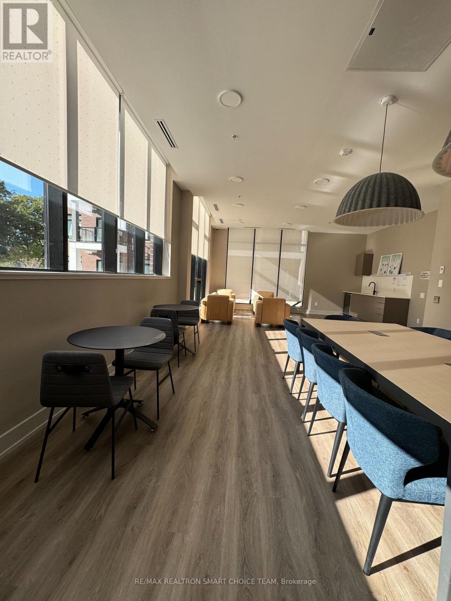 209 - 160 Canon Jackson Drive, Toronto, Ontario  M6M 0B6 - Photo 27 - W12524528