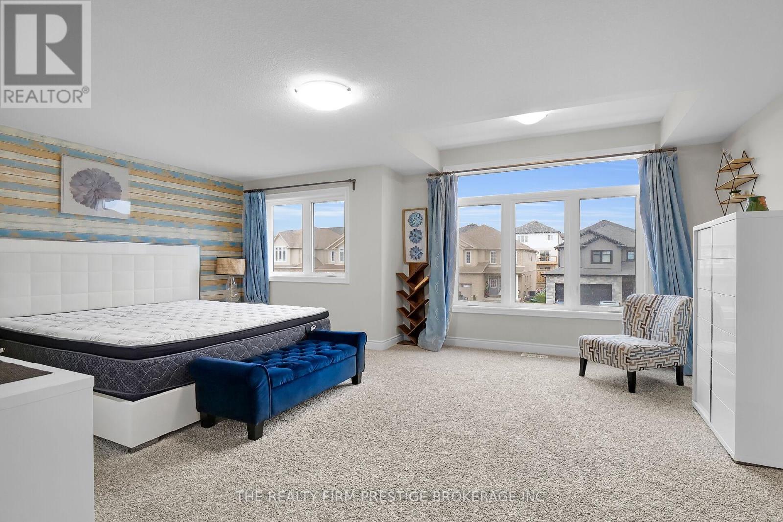 Upper - 2528 Holbrook Drive, London South, Ontario  N6M 1G5 - Photo 9 - X12524552