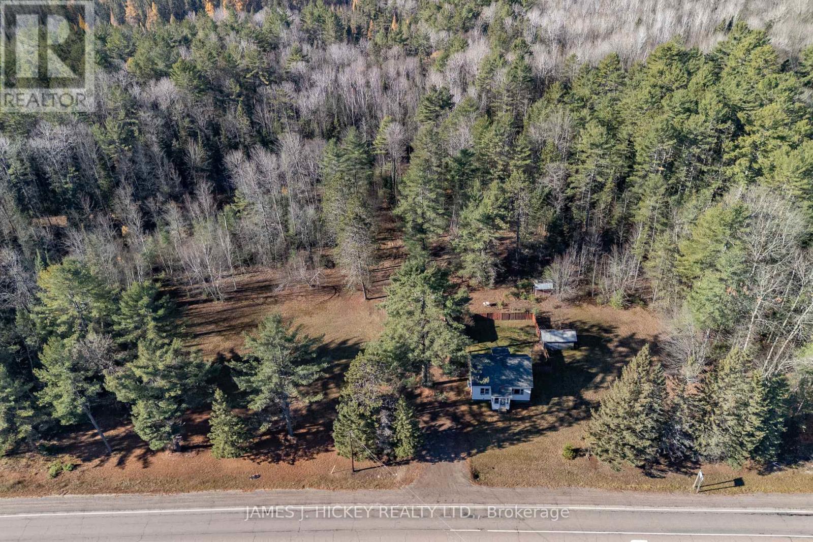 32359 Hwy 17 Highway, Laurentian Hills, Ontario  K0J 1P0 - Photo 12 - X12524560