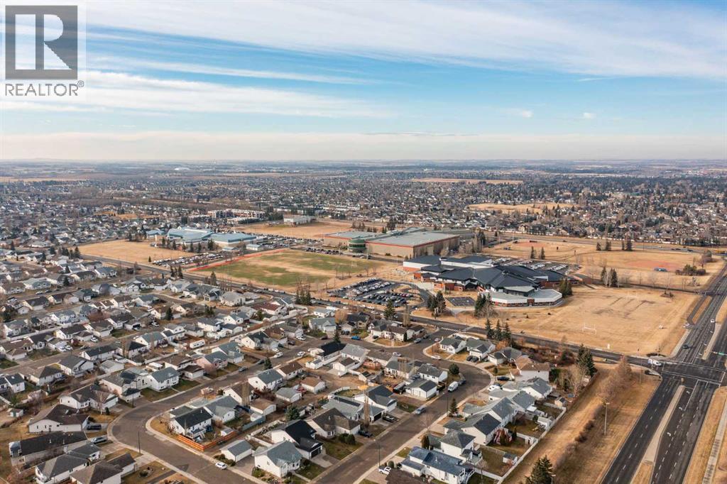 24 Lanterman Close, Red Deer, Alberta  T4R 3K3 - Photo 32 - A2269242