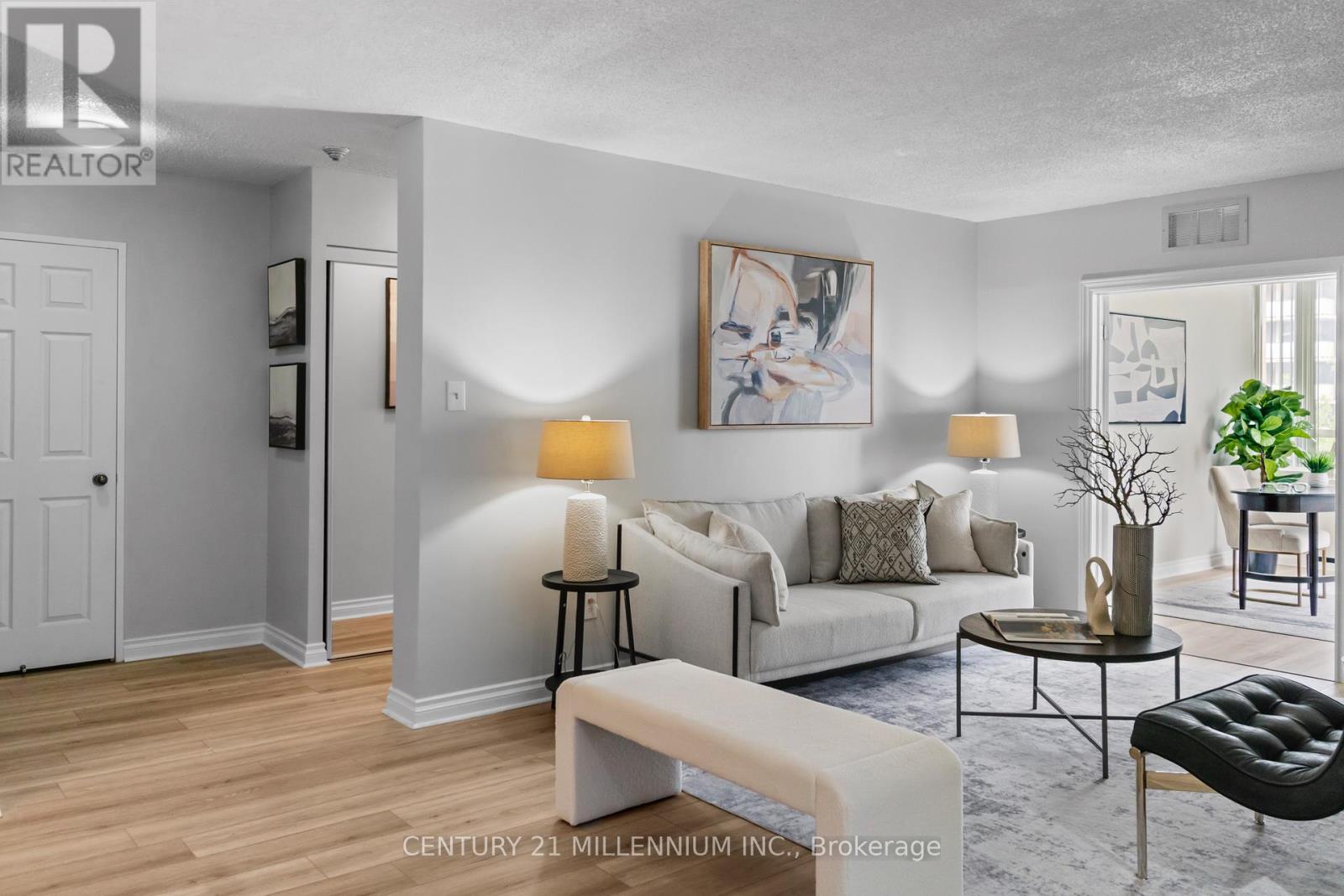 401 - 5 LISA STREET, Brampton, Ontario