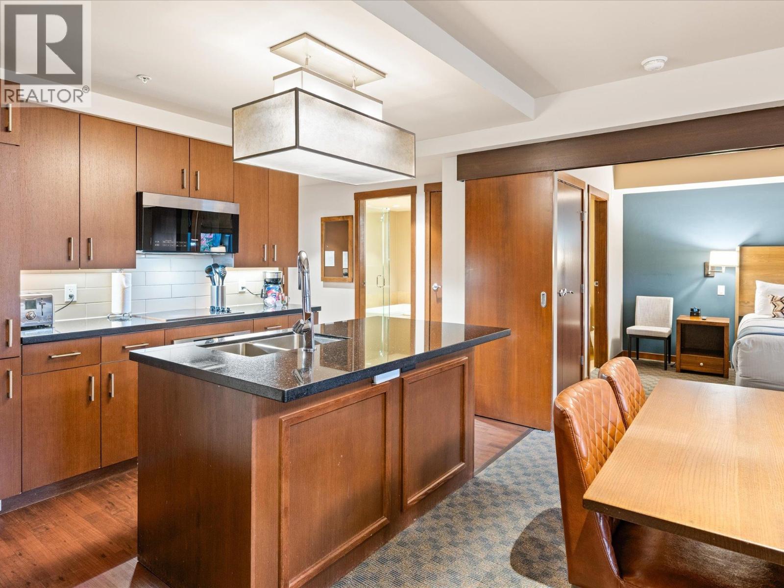 106a 2020 London Lane, Whistler, British Columbia V8E 0B6 - Photo 7 - R3065896