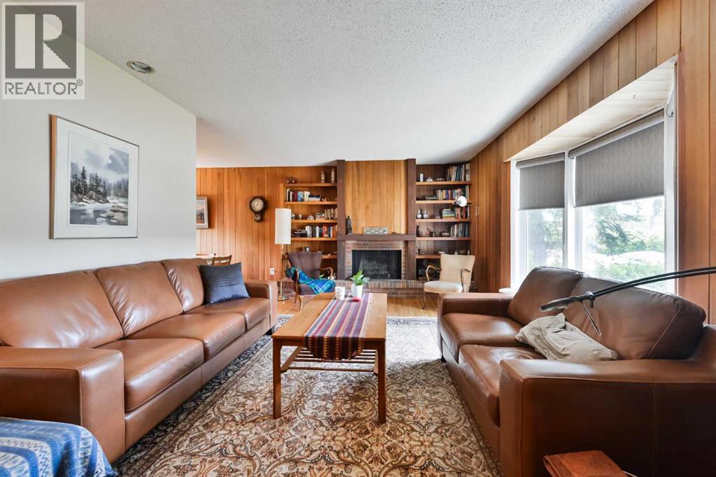 Property at 5712 Layzell Road SW image 4