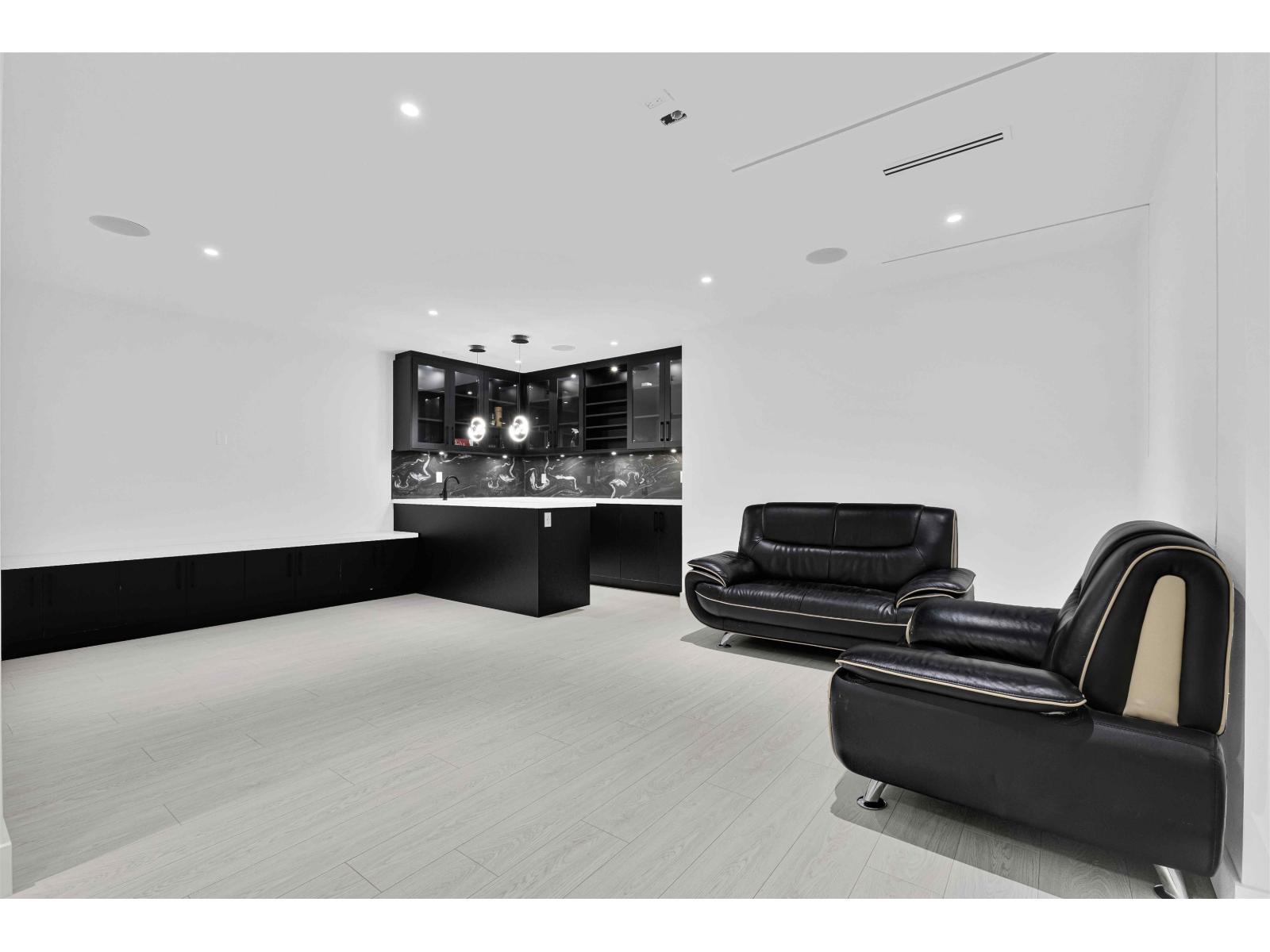 14714 111a Avenue, Surrey, British Columbia  V3R 2E1 - Photo 39 - R3065042