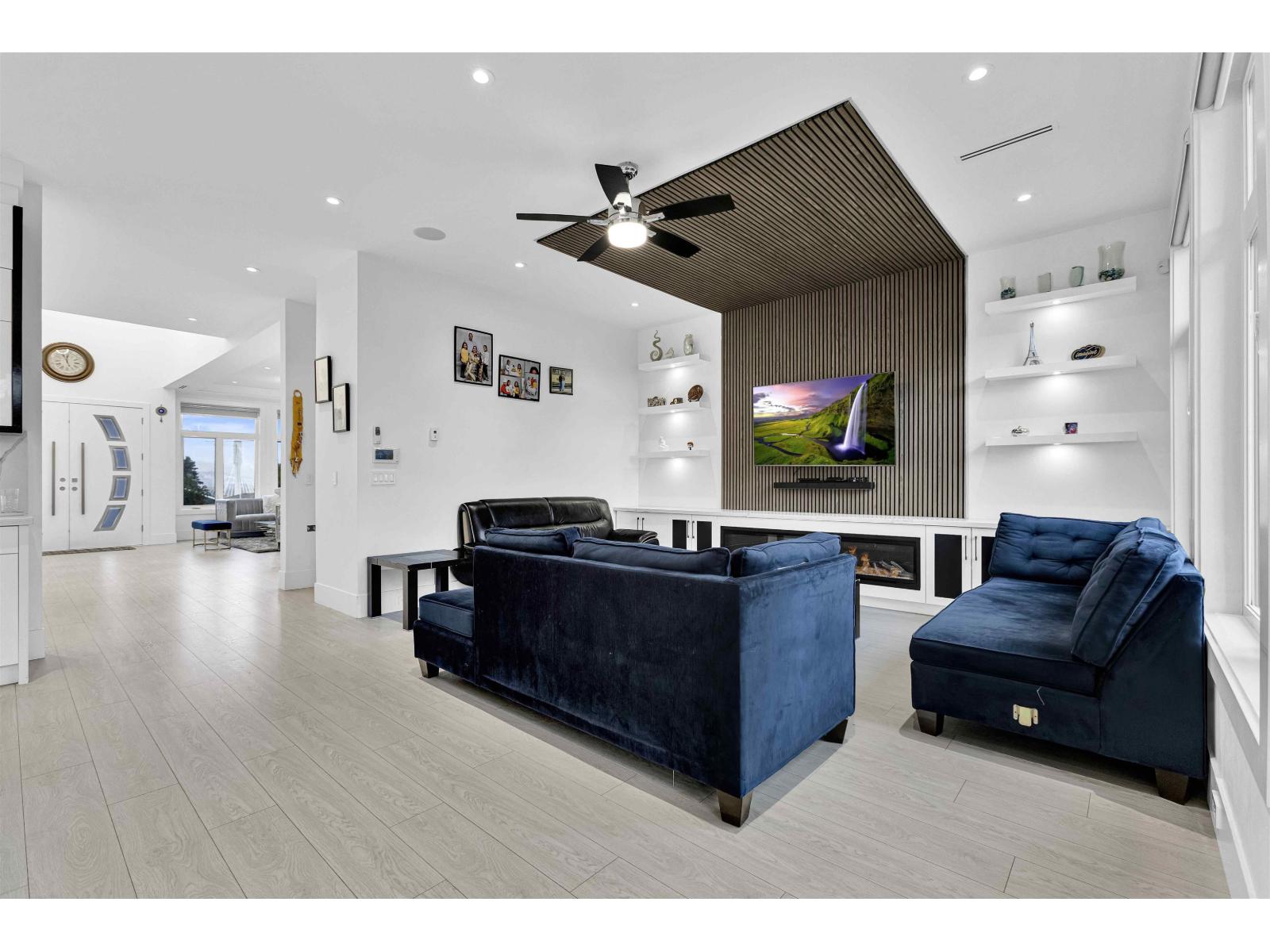 14714 111a Avenue, Surrey, British Columbia  V3R 2E1 - Photo 12 - R3065042