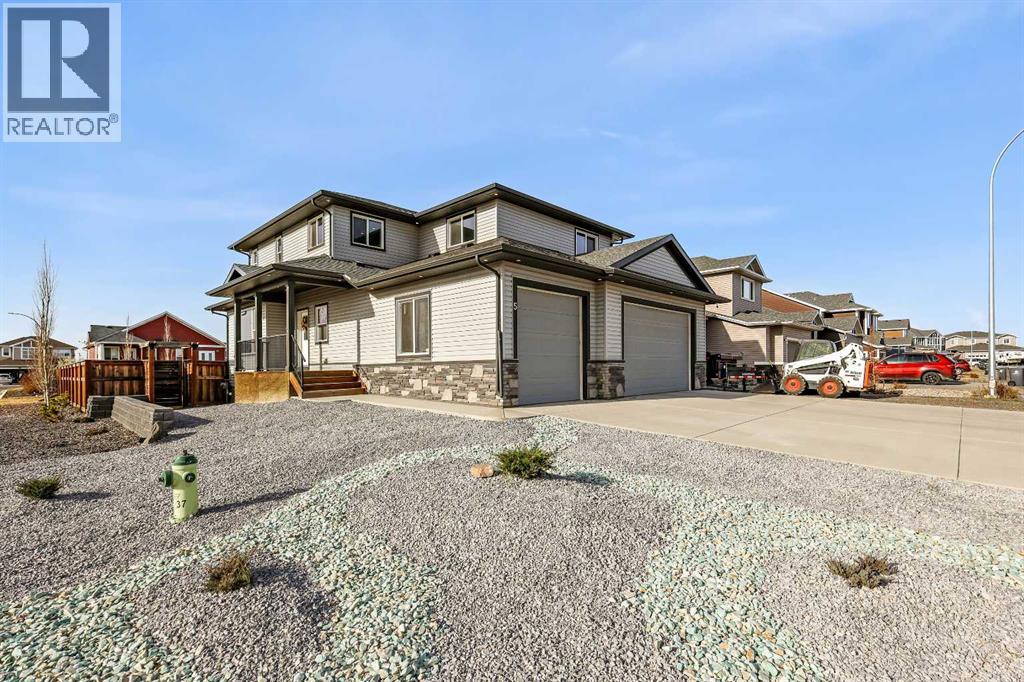 5 Hanson Lane Ne, Langdon, Alberta  T0J 1X2 - Photo 4 - A2267382