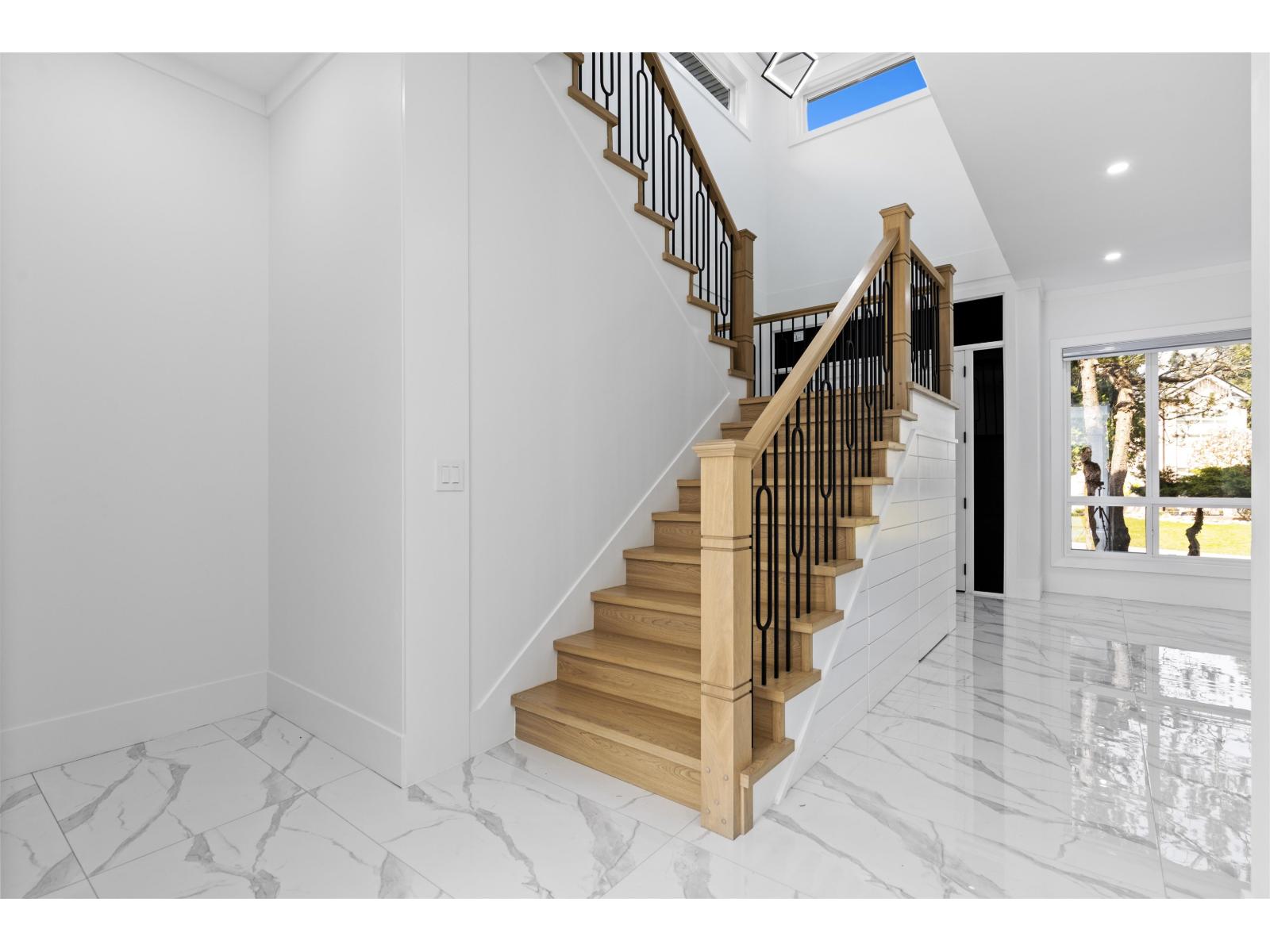 15584 89b Avenue, Surrey, British Columbia V3R 4K9 - Photo 15 - R3065196