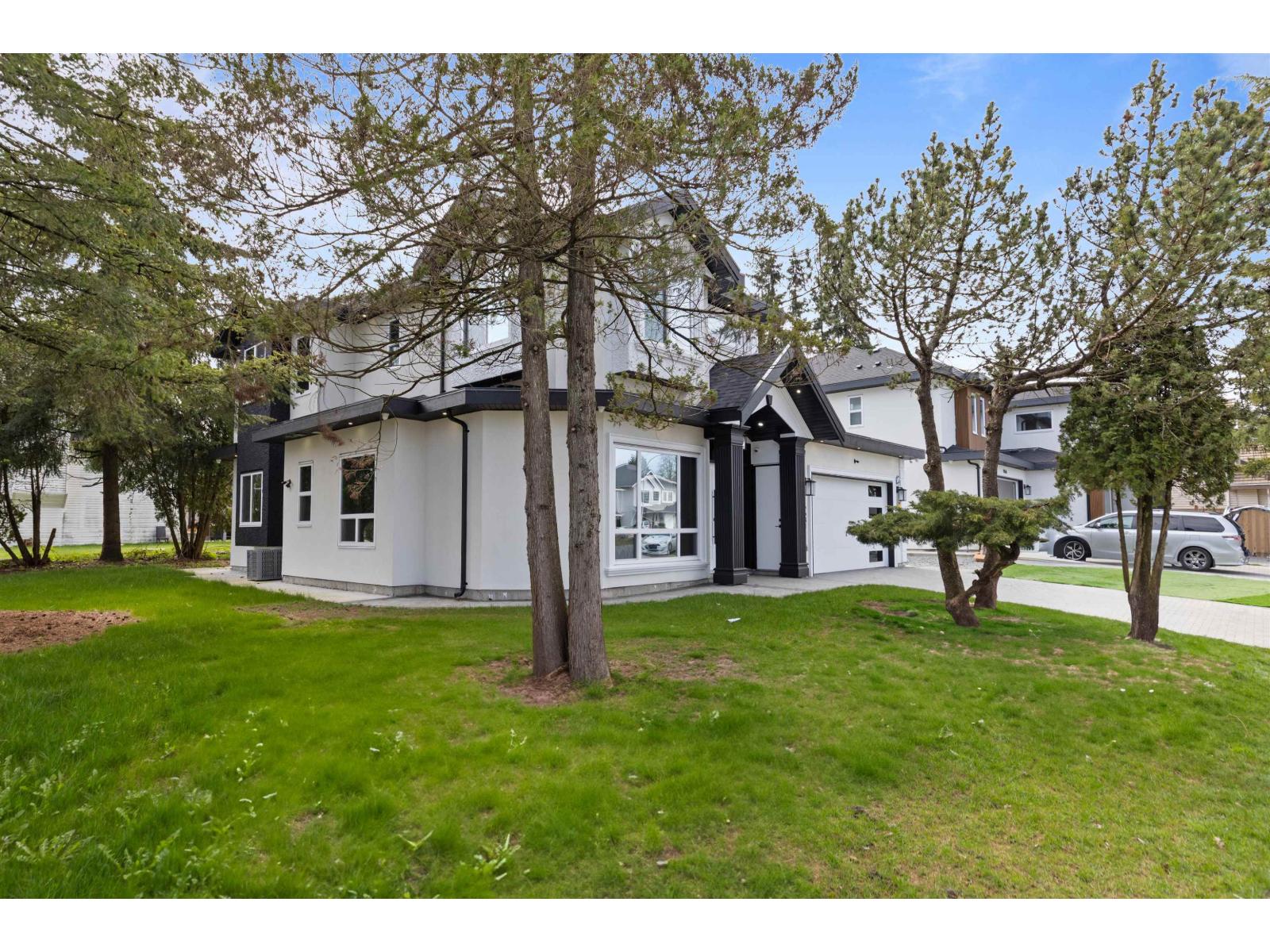 15584 89b Avenue, Surrey, British Columbia V3R 4K9 - Photo 3 - R3065196