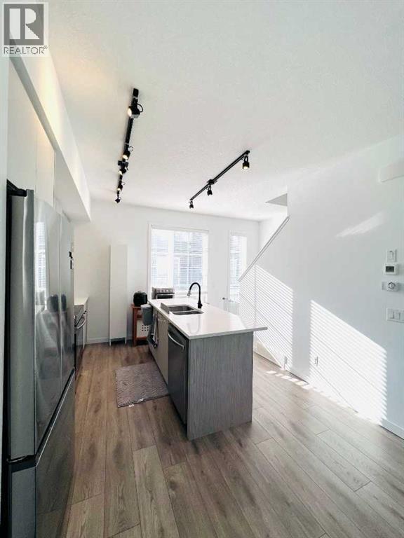 73 Walgrove Common Se, Calgary, Alberta  T2X 4C2 - Photo 5 - A2269308