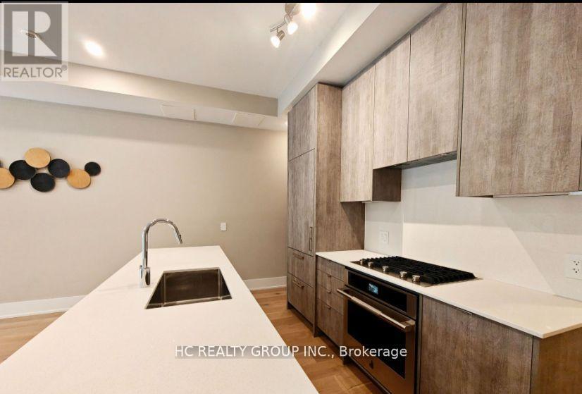 Unit 11 - 270 Davenport Road, Toronto, Ontario  M5R 0C1 - Photo 6 - C12524538