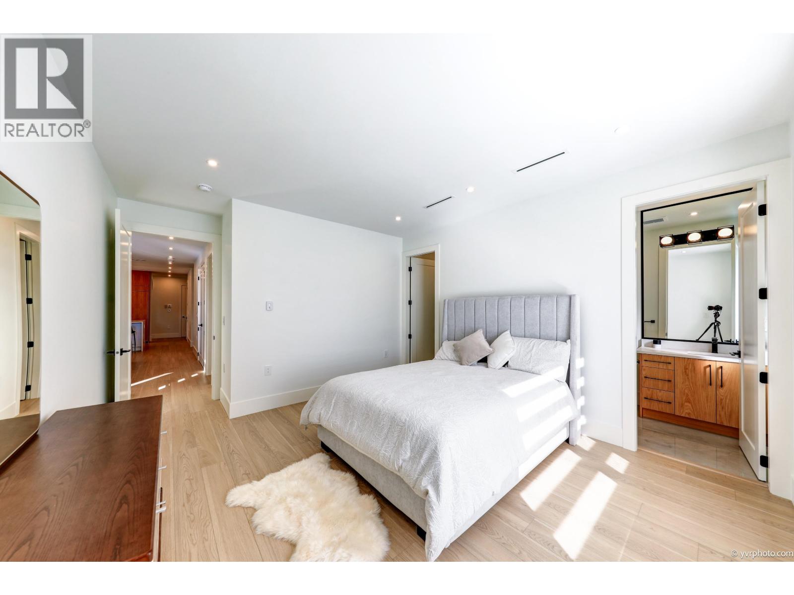 10460 Williams Road, Richmond, British Columbia V7A 1H8 - Photo 4 - R3024808