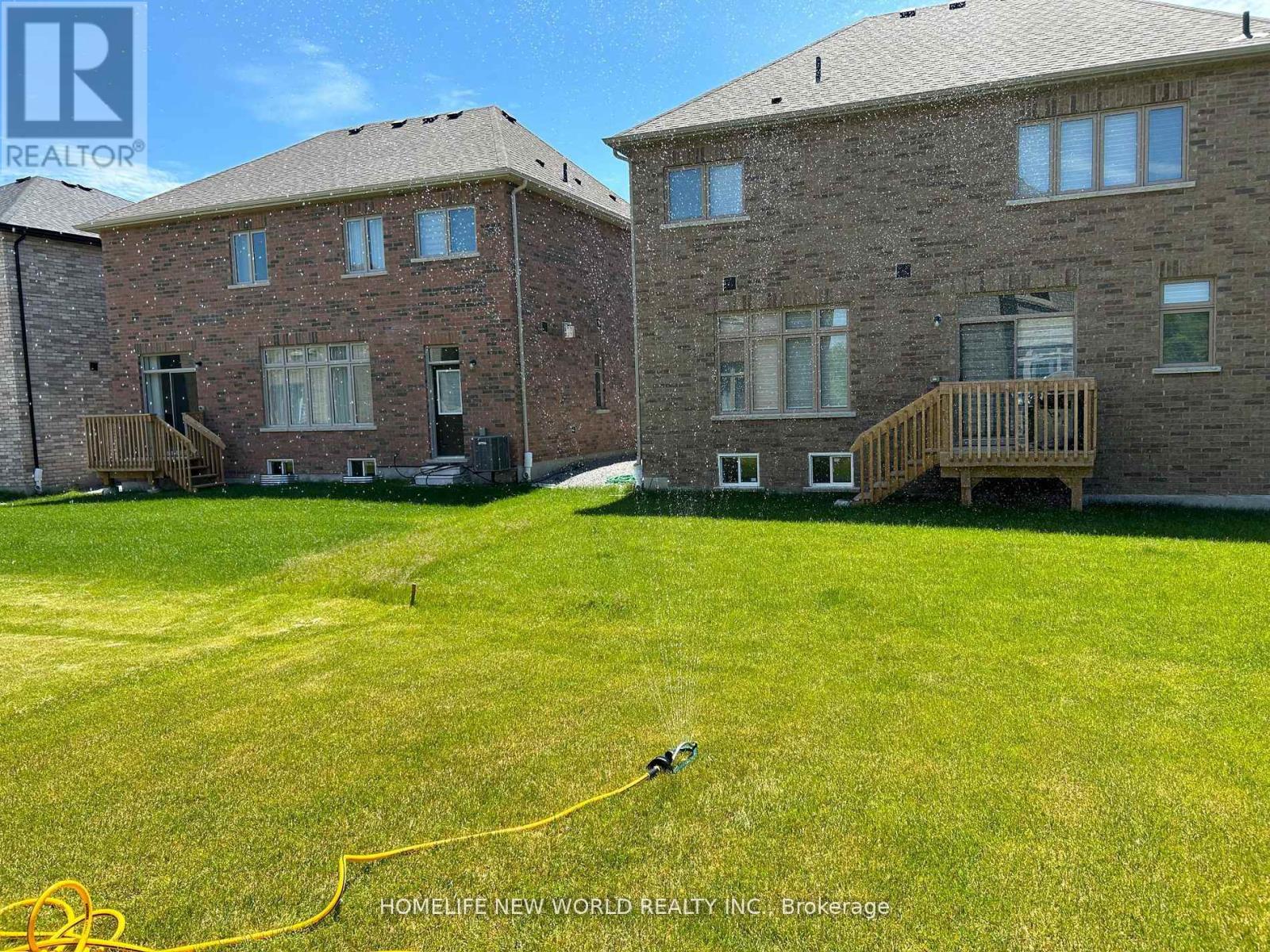 21 Garrett Styles Drive, Georgina, Ontario  L4P 0J1 - Photo 16 - N12524530