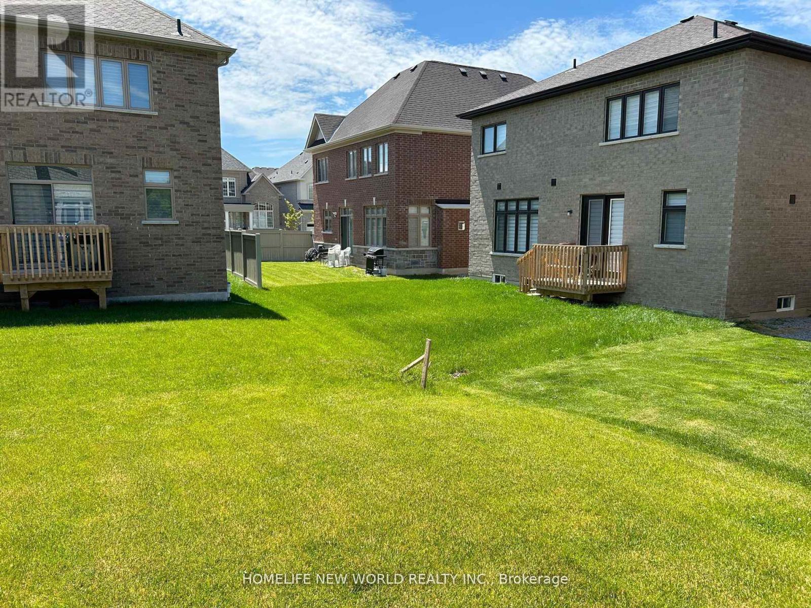 21 Garrett Styles Drive, Georgina, Ontario  L4P 0J1 - Photo 17 - N12524530