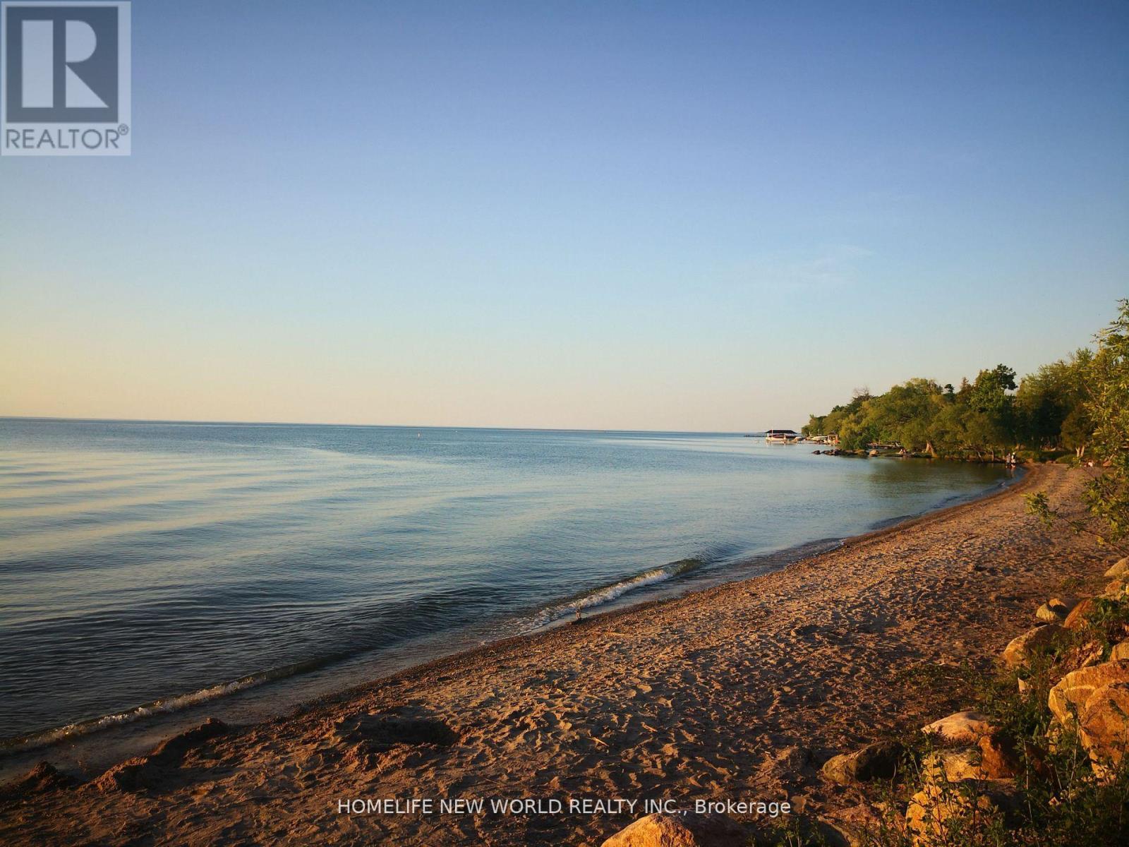 21 Garrett Styles Drive, Georgina, Ontario  L4P 0J1 - Photo 19 - N12524530