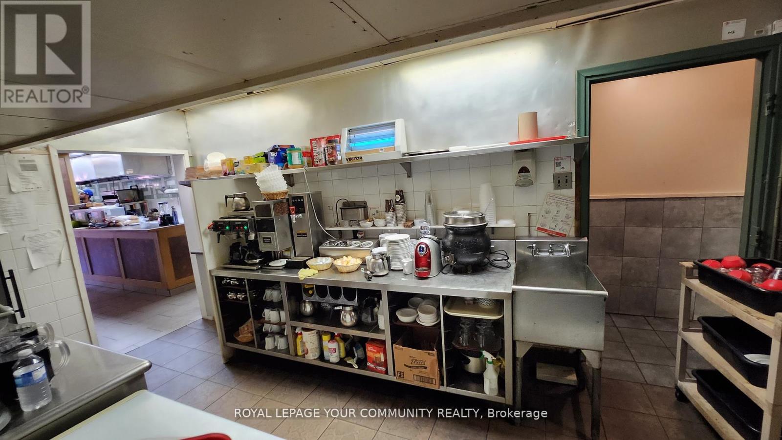 6302-04 Main Street, Whitchurch-Stouffville, Ontario  L4A 1G8 - Photo 17 - N12524534