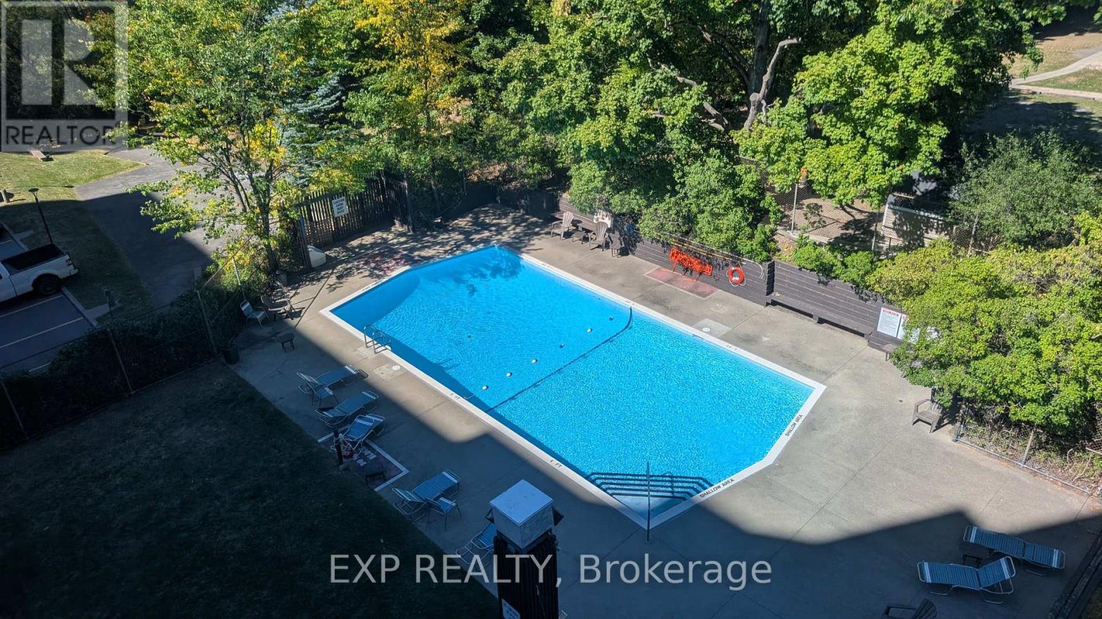 518 - 20 Chesterton Drive, Ottawa, Ontario K2E 6Z7 - Photo 38 - X12416324