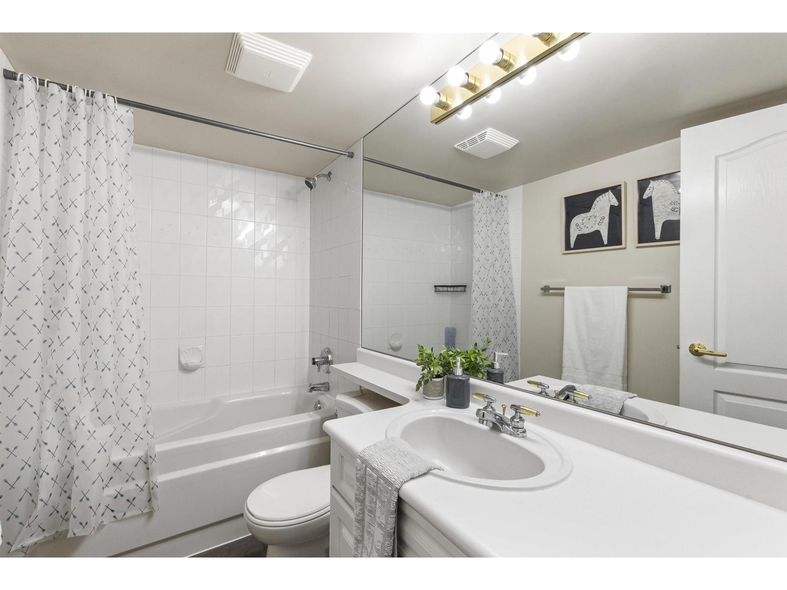 115 15130 108 Avenue, Surrey, British Columbia  V3R 0T8 - Photo 12 - R3065190