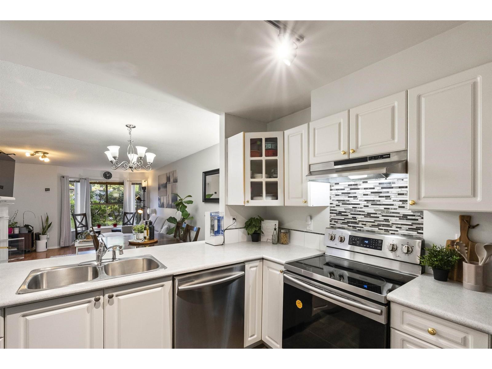 115 15130 108 Avenue, Surrey, British Columbia  V3R 0T8 - Photo 11 - R3065190