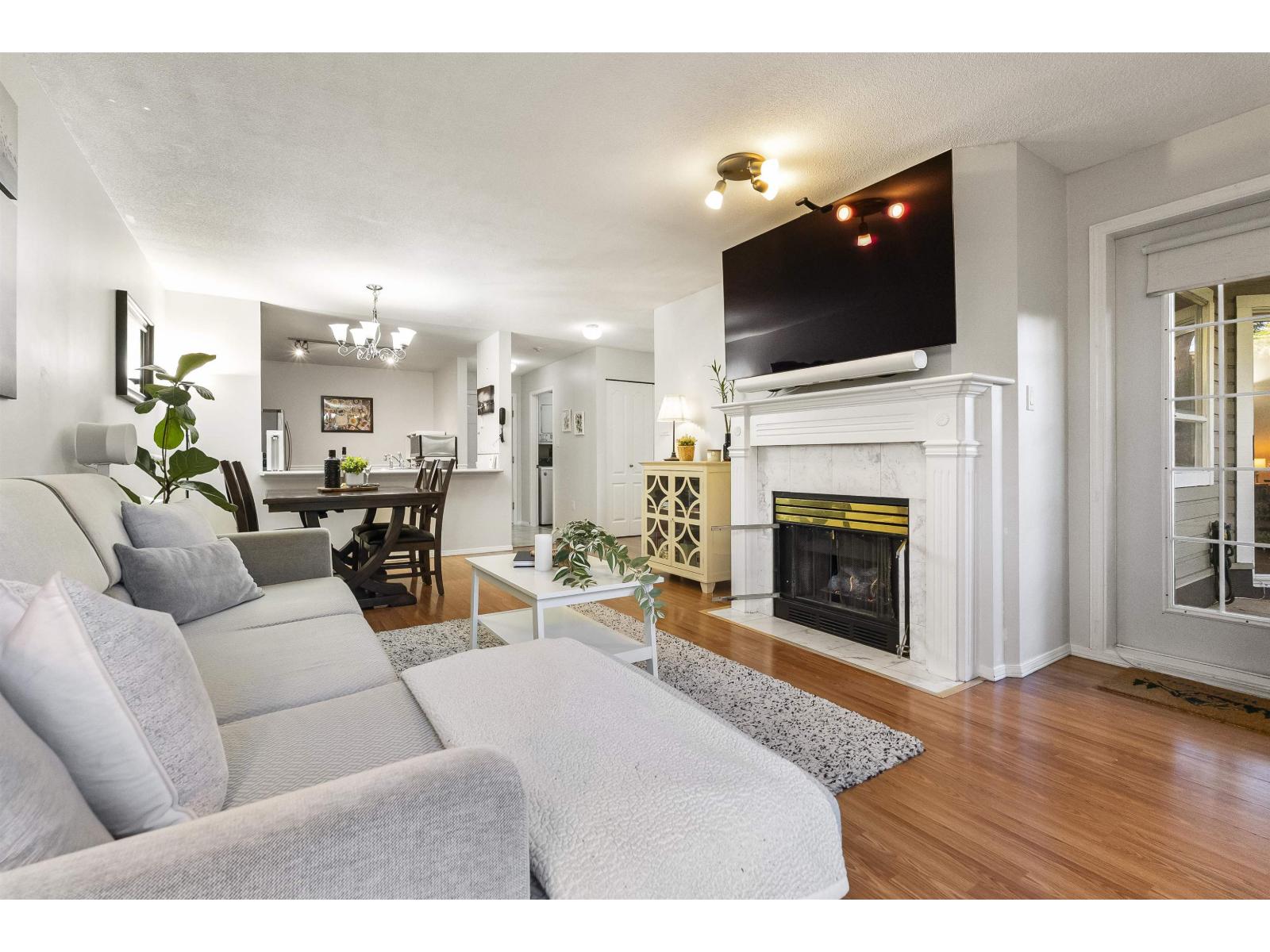 115 15130 108 Avenue, Surrey, British Columbia  V3R 0T8 - Photo 3 - R3065190