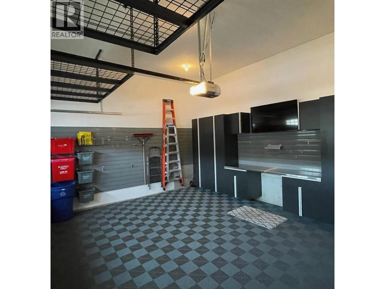 13067 239b Street, Maple Ridge, British Columbia V4R 0A5 - Photo 39 - R3065910