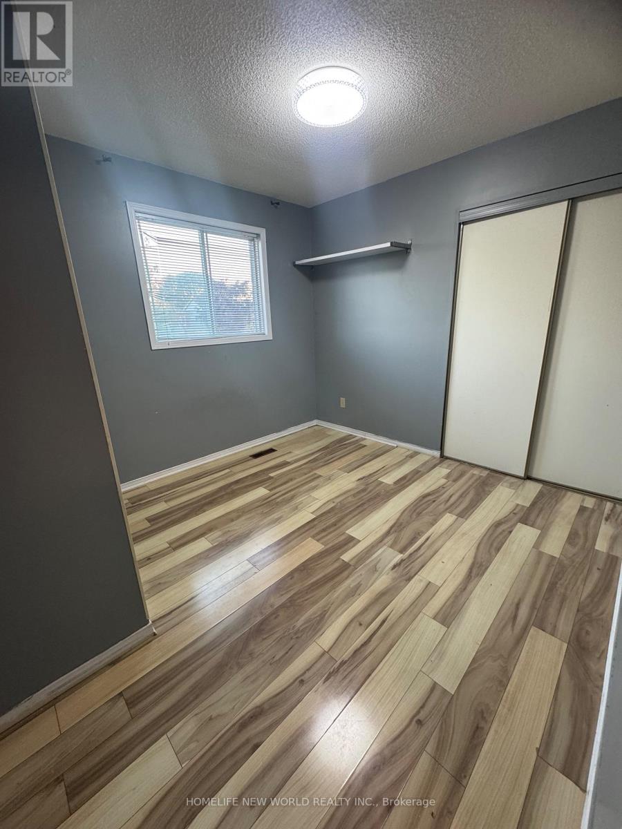 61 Hartrick Place, Whitby, Ontario L1R 2C2 - Photo 10 - E12446396