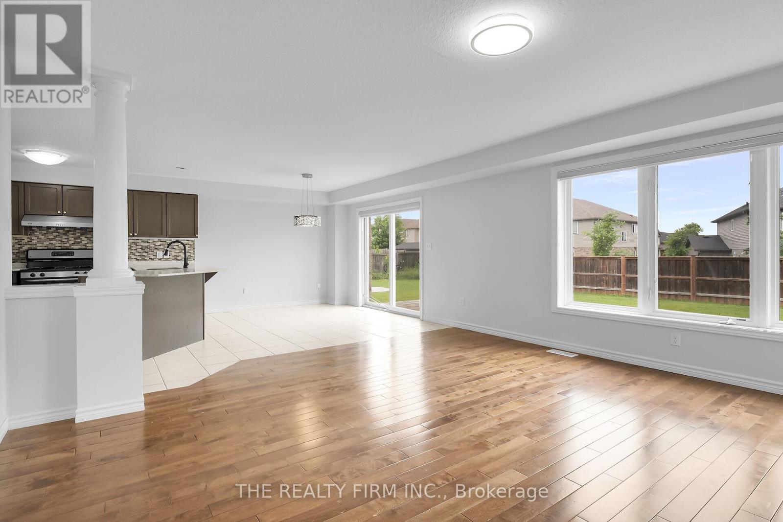 2590 Tokala Trail, London North, Ontario  N6G 5B4 - Photo 11 - X12524610