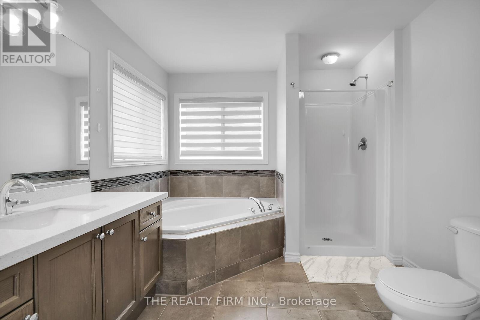 2590 Tokala Trail, London North, Ontario  N6G 5B4 - Photo 16 - X12524610