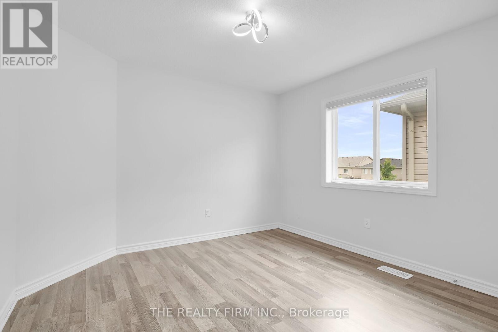 2590 Tokala Trail, London North, Ontario  N6G 5B4 - Photo 21 - X12524610