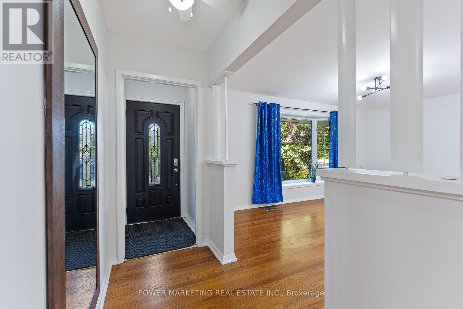 2372 Riley Avenue, Ottawa, Ontario K2C 1J9 - Photo 5 - X12524624