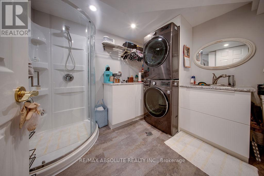 37 Randall James Drive, Ottawa, Ontario  K2S 1L9 - Photo 22 - X12524630