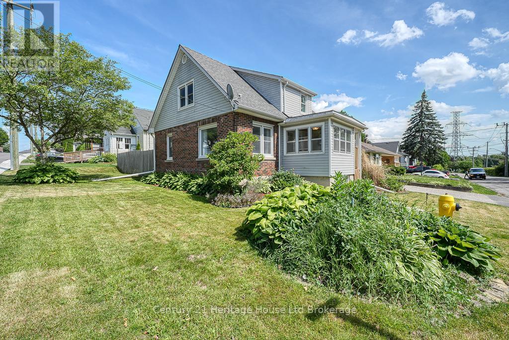 45 SOUTH STREET, Woodstock, Ontario