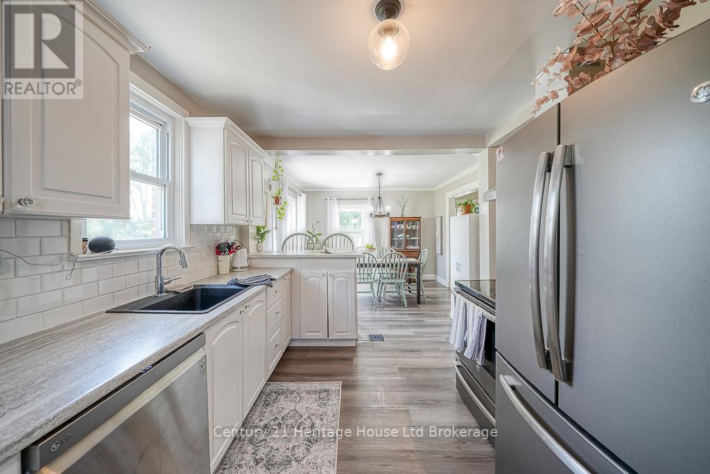 45 South Street, Woodstock, Ontario N4S 3L3 - Photo 20 - X12524608