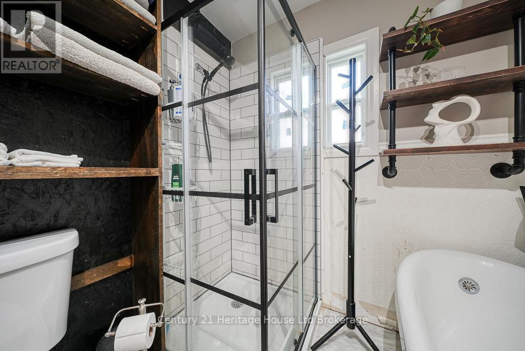 45 South Street, Woodstock, Ontario N4S 3L3 - Photo 27 - X12524608