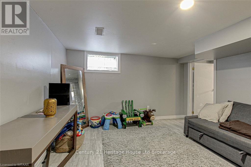 45 South Street, Woodstock, Ontario N4S 3L3 - Photo 39 - X12524608