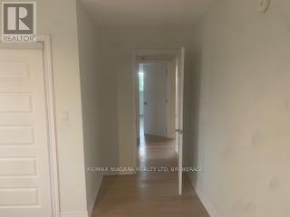 Upper Unit #1 - 33266 Pettit Road, Wainfleet, Ontario L0S 1V0 - Photo 5 - X12524658