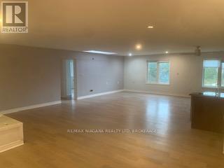 Upper Unit #1 - 33266 Pettit Road, Wainfleet, Ontario L0S 1V0 - Photo 9 - X12524658