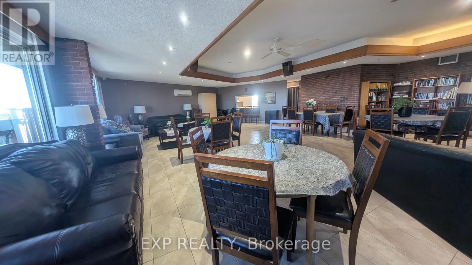 518 - 20 Chesterton Drive, Ottawa, Ontario K2E 6Z7 - Photo 33 - X12416324