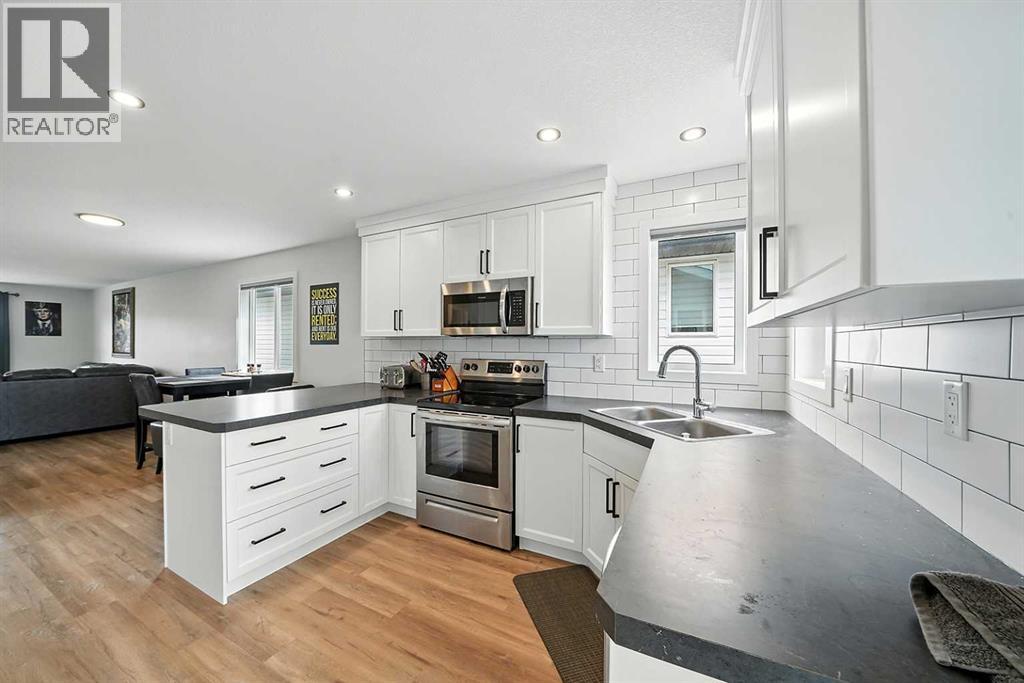 191 Thomlison Avenue, Red Deer, Alberta  T4P 3E6 - Photo 10 - A2264725