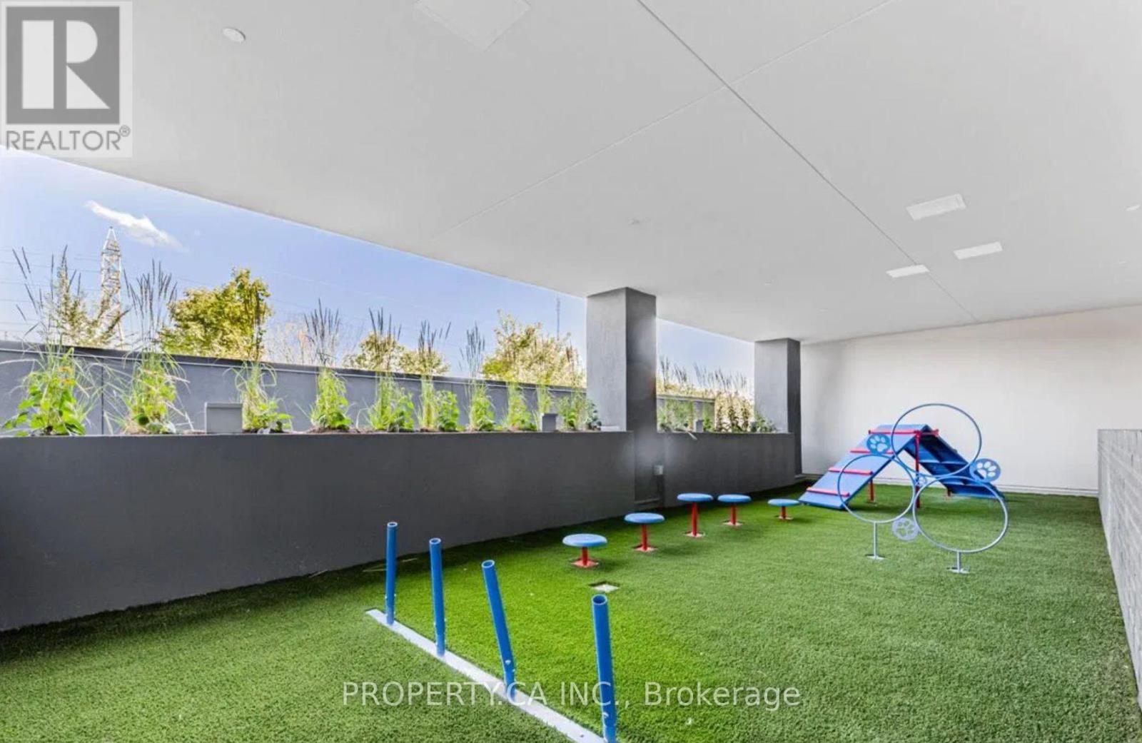 320 - 500 Dupont Street, Toronto, Ontario  M6G 0B8 - Photo 20 - C12524580