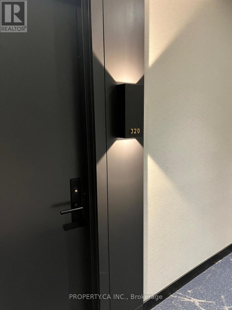 320 - 500 Dupont Street, Toronto, Ontario  M6G 0B8 - Photo 4 - C12524580